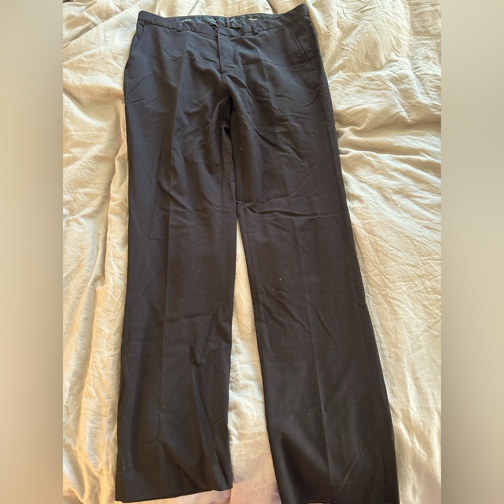 Calvin Klein Black Body Fit Stretch Dress Pants
